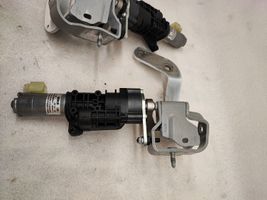 Audi SQ7 Tavaratilan luukun hydrauliikkasarja 4M0827851A