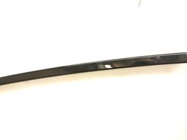 BMW 4 G22 G23 G24 G26 Garniture vitre latérale arrière 748275605