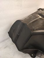 BMW 7 G11 G12 Protezione inferiore del serbatoio del carburante 7351646