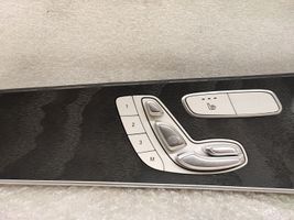 Mercedes-Benz GLC X253 C253 Grilles, couvercle de haut-parleur porte avant A2057202780