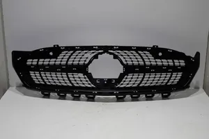 Mercedes-Benz CLA C118 X118 Grille calandre supérieure de pare-chocs avant A1188880000