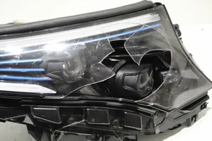 Mercedes-Benz EQC Lampa przednia 