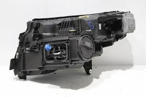 Mercedes-Benz EQC Lampa przednia 