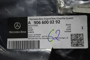 Mercedes-Benz Sprinter W906 Isolamento acustico posteriore A9066000292