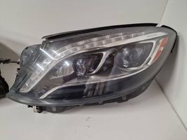 Mercedes-Benz S W222 Priekinių žibintų komplektas A2229061202