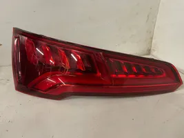 Audi Q5 SQ5 Lampy tylnej klapy bagażnika 0800916Y08