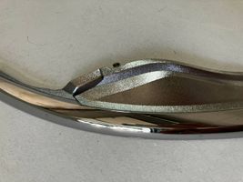 Toyota Auris E180 Rivestimento sotto il faro/fanale 