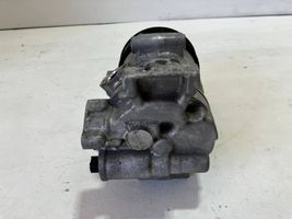 Toyota RAV 4 (XA40) Ilmastointilaitteen kompressorin pumppu (A/C) 4472807951