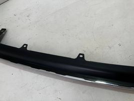 Toyota Auris E180 Takapuskurin alaosan lista 5215102060