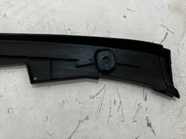 Toyota Prius (XW30) Moulure inférieure de pare-chocs arrière 7689147020