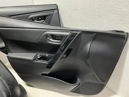 Toyota Auris E180 Fotele / Kanapa / Komplet 