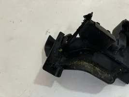 Toyota Auris E180 Moldura del limpia 5382602041