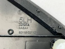 Toyota Auris E180 Отделка крыла (молдинги) 6011802110