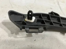 Toyota Auris E180 Support de pare-chocs arrière 5257502100