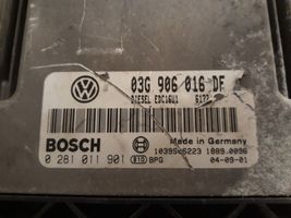 Volkswagen Golf V Moottorin ohjainlaite/moduuli 03G906016DF