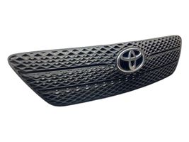 Toyota Corolla E120 E130 Maskownica / Grill / Atrapa górna chłodnicy 30580010