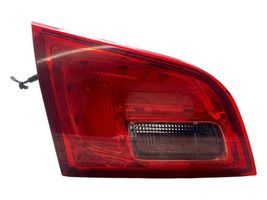 Opel Astra J Galinis žibintas dangtyje 13282248