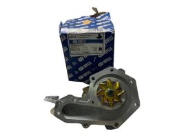 Mitsubishi Carisma Pompa dell’acqua 7701468491