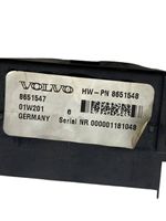 Volvo V70 Skrzynka bezpieczników / Komplet 8651547