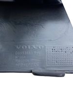 Volvo V70 Modanatura della barra di rivestimento del paraurti anteriore 08693681