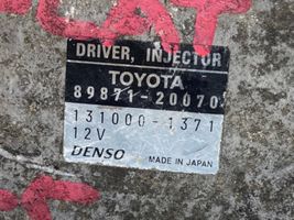 Toyota Avensis T270 Degalų purkštukų (forsunkių) valdymo blokas 8987120070