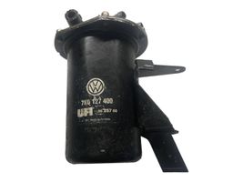 Volkswagen PASSAT B7 Boîtier de filtre à carburant 7N0127400