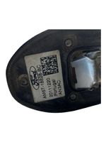 Ford Focus GPS-pystyantenni AM5T18828BC