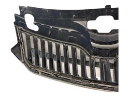 Skoda Rapid (NH) Grille calandre supérieure de pare-chocs avant 5JA853668