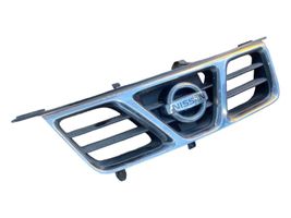 Nissan X-Trail T30 Grille calandre supérieure de pare-chocs avant 623108H700