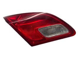 Opel Astra J Lampa tylna I090098