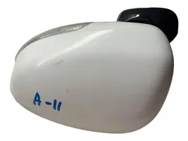 Toyota Avensis T270 Front door electric wing mirror E11026399