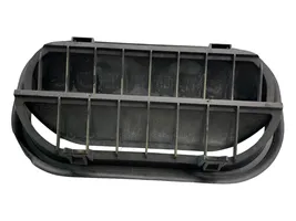 Volkswagen Golf VII Ventilācijas režģis 6R0819465