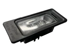 Audi A6 C7 Lampa oświetlenia tylnej tablicy rejestracyjnej 4G0943021