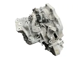 Opel Astra K Mechaninė 6 pavarų dėžė 428702815