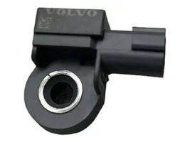 Volvo V40 Capteur de collision / impact de déploiement d'airbag 31387891