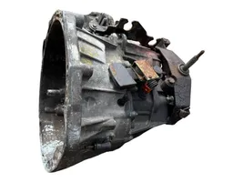 Renault Trafic II (X83) Manual 6 speed gearbox 8200457476