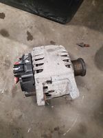 Opel Vivaro Generatore/alternatore FG15T071