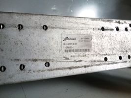 Alfa Romeo GT Starpdzesētāja radiators 517159990