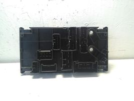 Subaru Legacy Module de fusibles 82241AG000