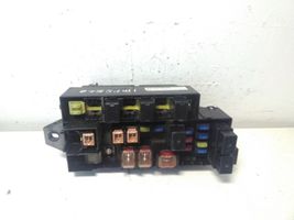 Subaru Impreza II Module de fusibles 82231FE000