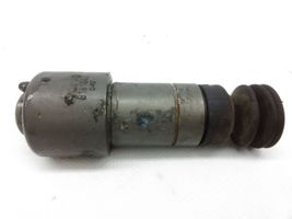 Volvo S70  V70  V70 XC Clutch slave cylinder 9181017