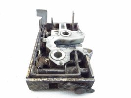 Audi 80 90 B2 Etuoven lukko 813839016