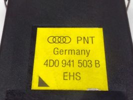 Audi A4 S4 B5 8D Tuulilasinlämmittimen kytkin 4D0941503B