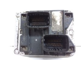 Alfa Romeo 156 Calculateur moteur ECU 00465399250