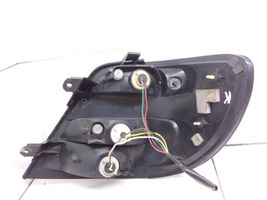 Subaru Impreza II Lampa tylna 0EW26060A