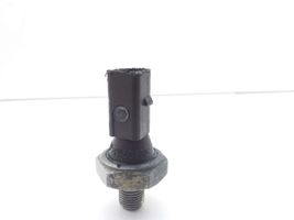 Audi A4 S4 B7 8E 8H Eļļas spiediena sensors 038919081