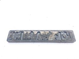 Renault Espace I Manufacturers badge/model letters 1636