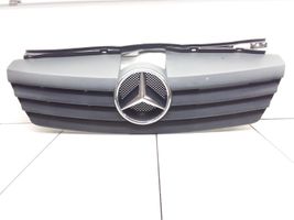 Mercedes-Benz Vaneo W414 Grotelės viršutinės A4148800085