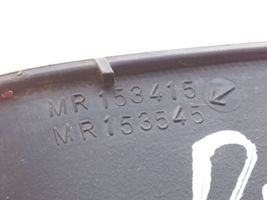 Mitsubishi Carisma Kratka dolna zderzaka przedniego MR153415