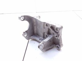 Suzuki Liana Supporto del generatore/alternatore 